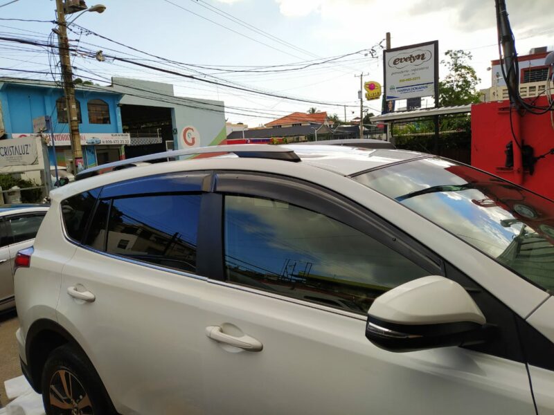 WINDOWS VISOR PREMIUM CON CLIPS RAV4 2013-2018 - Imagen 4