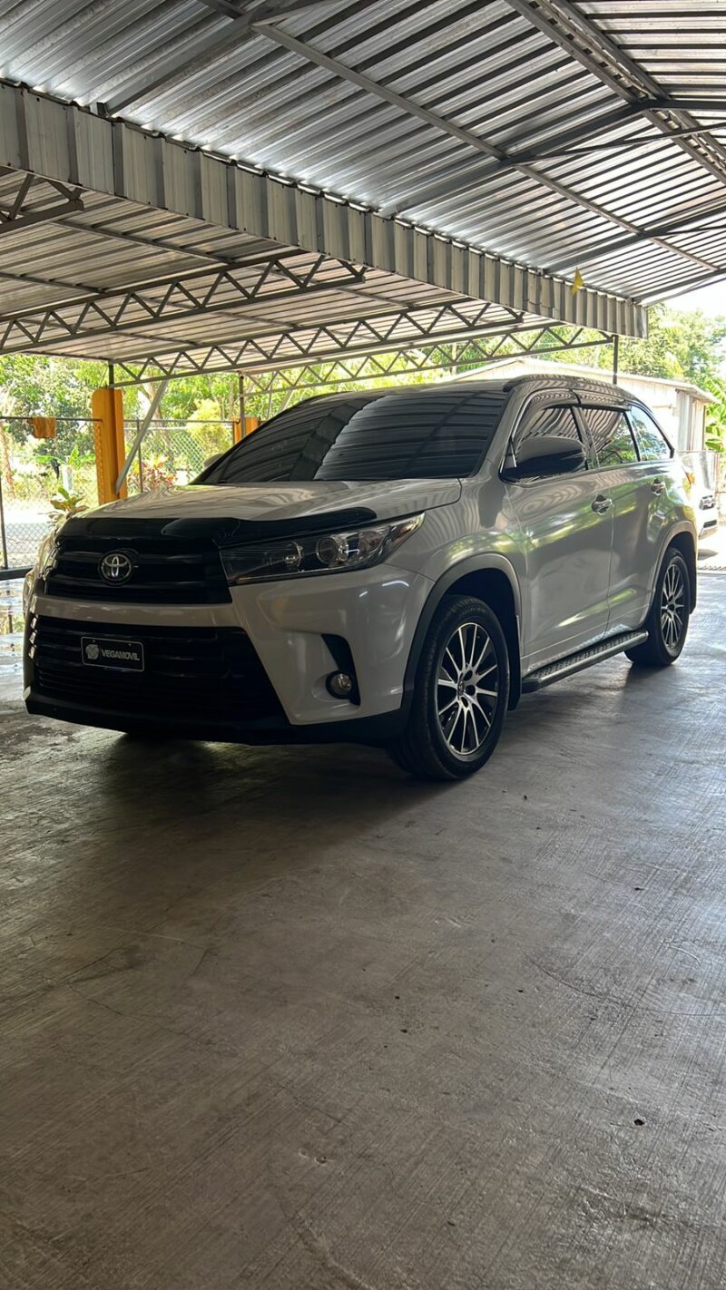 WINDOWS VISORS MUGEN REGULAR TOYOTA HIGHLANDER 2014-2018 - Imagen 2