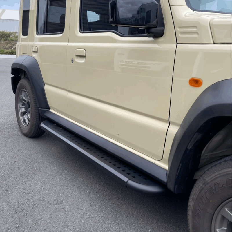 ESTRIBOS SUZUKI JIMNY 5 PUERTAS 2025